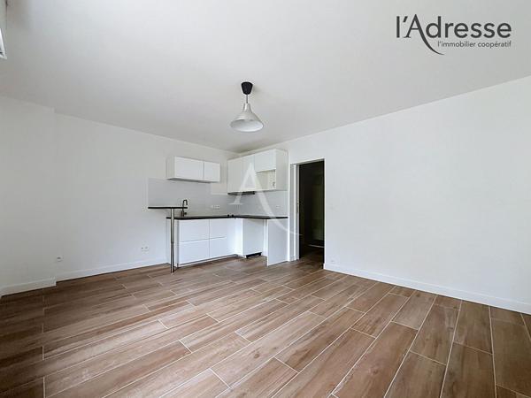 PUTEAUX/ Jean Jaurès - Studio 31m² - 1 Parking
