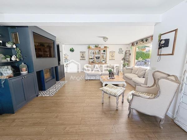 Magnifique Villa sur Corneilhan piscine sous sol intégrale 4 chambres