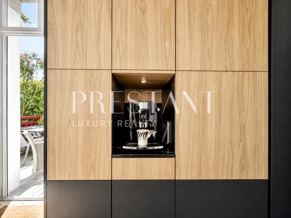 Appartement bourgeois au centre de Biarritz avec terrasse et parking, BIARRITZ