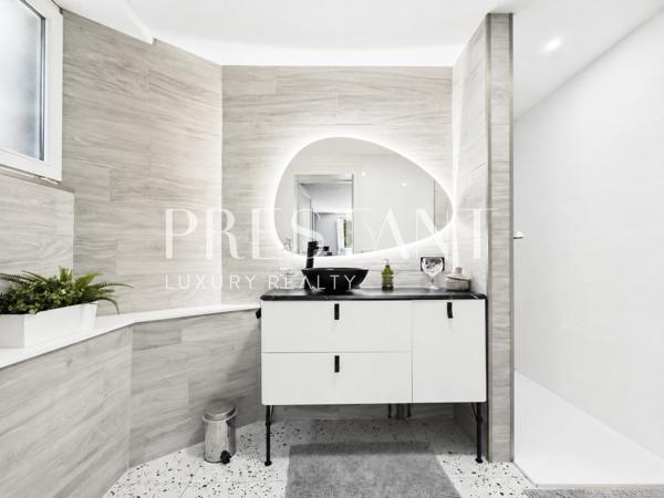 Appartement bourgeois au centre de Biarritz avec terrasse et parking, BIARRITZ