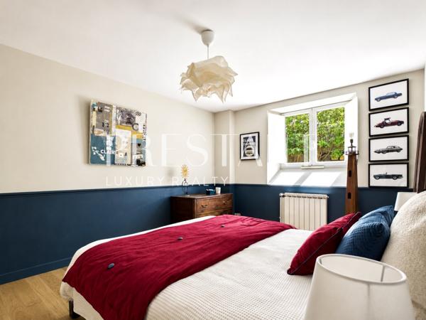 Appartement bourgeois au centre de Biarritz avec terrasse et parking, BIARRITZ