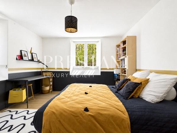 Appartement bourgeois au centre de Biarritz avec terrasse et parking, BIARRITZ