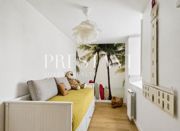 Appartement bourgeois au centre de Biarritz avec terrasse et parking, BIARRITZ