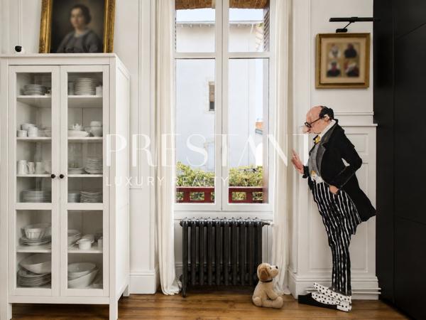 Appartement bourgeois au centre de Biarritz avec terrasse et parking, BIARRITZ