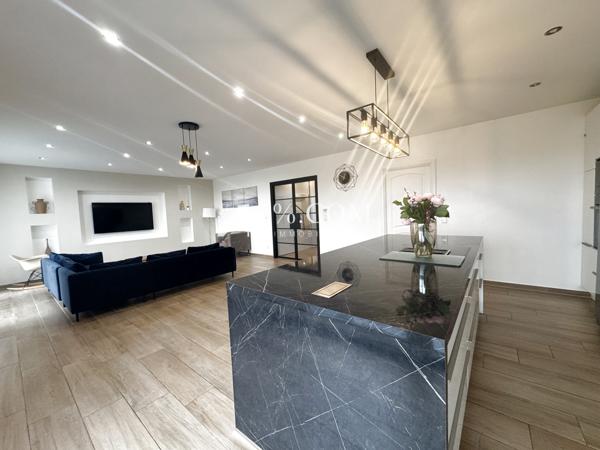 3%COM Belle maison d'architecte 4 chambres et 2 salles de bain  Pfettisheim (67370)