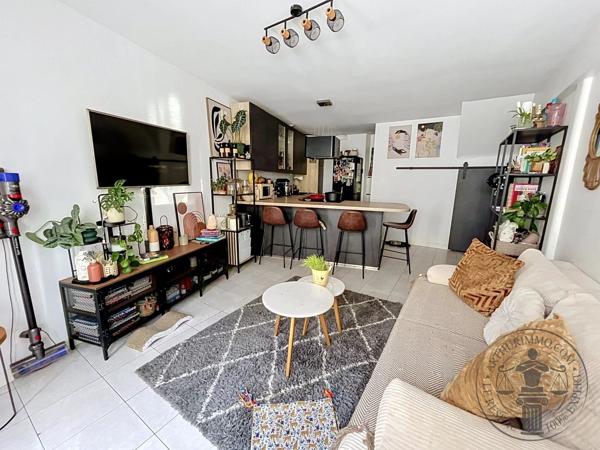 Vente                                                      Maison
                        
                     3 pièces                      40 m2                     à Dourdan