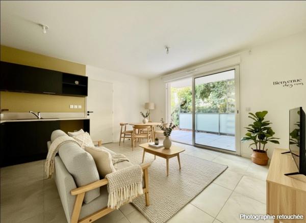 Appartement contemporain avec jardin privatif proche Arceaux