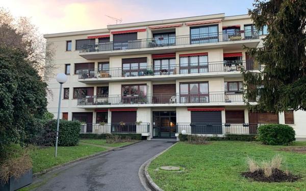 Appartement à louer    2 pièces • 65,23 m2 Eaubonne