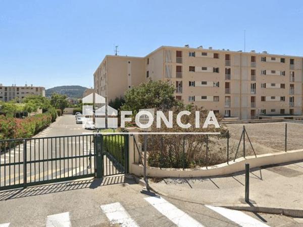 Location Appartement 3 pièces 60.17 m² - 11 RUE EUGENIE Hyeres 83400