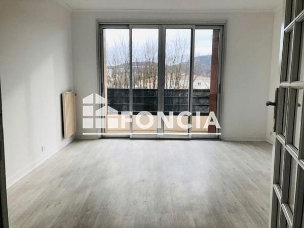 Location Appartement 3 pièces 60.17 m² - 11 RUE EUGENIE Hyeres 83400