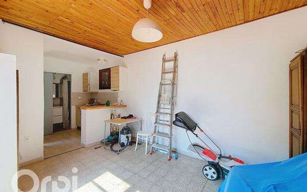 Maison à vendre    1 pièce •  Le Castellet