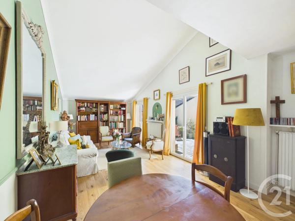 Maison à vendre  6 pièces - 129 m 2   LES ESSARTS LE ROI  - 78