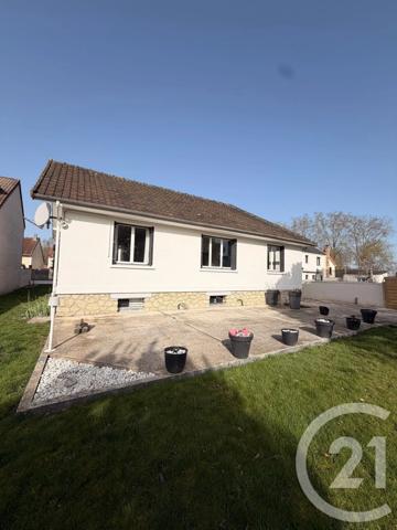 Maison à vendre  6 pièces - 129 m 2   LES ESSARTS LE ROI  - 78