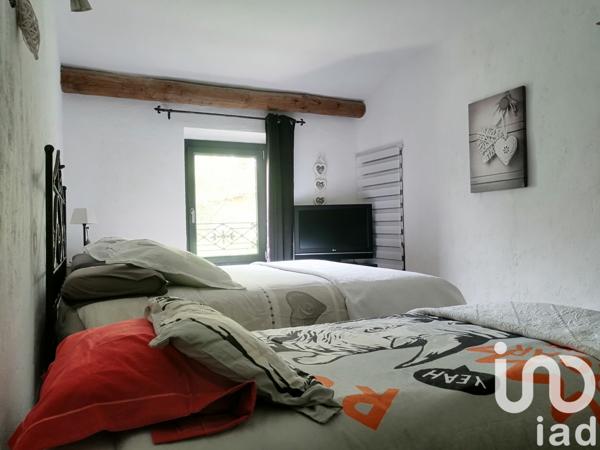 Maison à vendre 6 pièces 141 m² Althen-des-Paluds