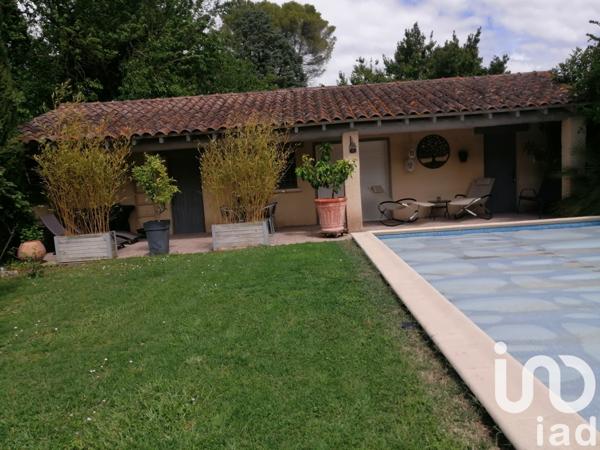 Maison à vendre 6 pièces 141 m² Althen-des-Paluds