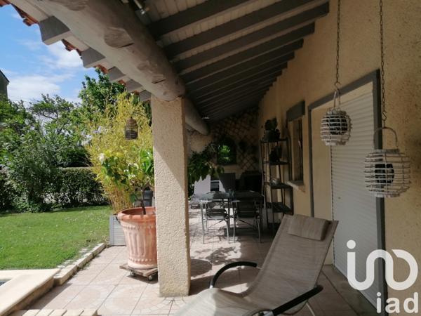 Maison à vendre 6 pièces 141 m² Althen-des-Paluds