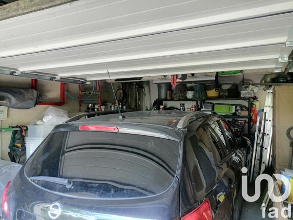 Maison à vendre 6 pièces 141 m² Althen-des-Paluds