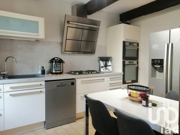 Maison à vendre 6 pièces 141 m² Althen-des-Paluds