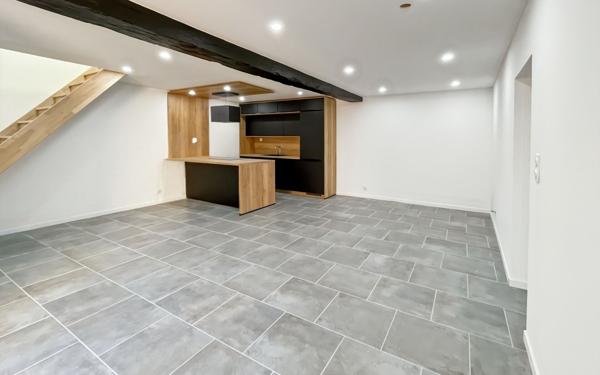 Maison à vendre    4 pièces •  Neuvic