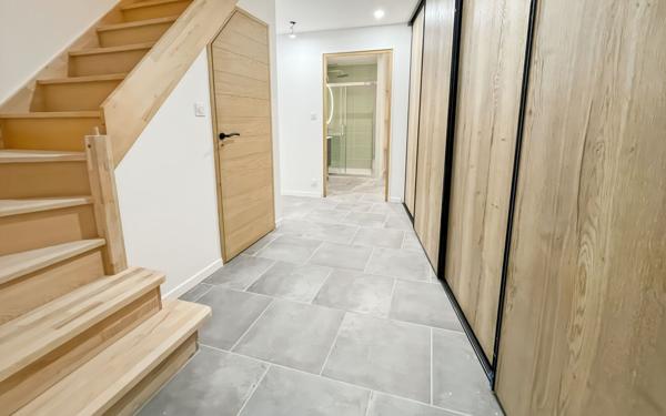 Maison à vendre    4 pièces •  Neuvic