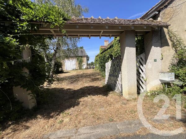 Maison à vendre  6 pièces - 130 m 2   LE PECHEREAU  - 36