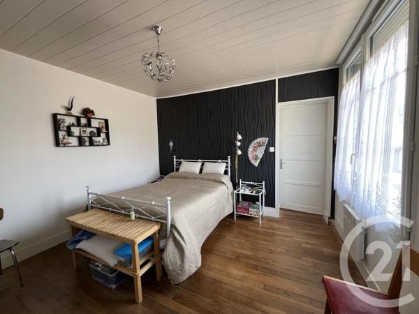 Maison à vendre  6 pièces - 130 m 2   LE PECHEREAU  - 36