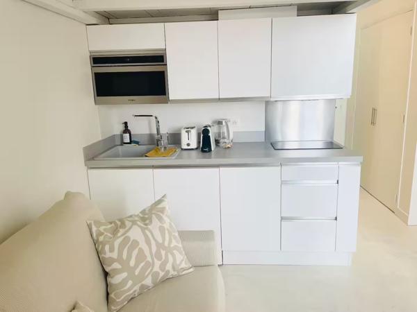 A louer sur Nice centre ville 1 pièce(s) 17.3 m2 avec mezzanine