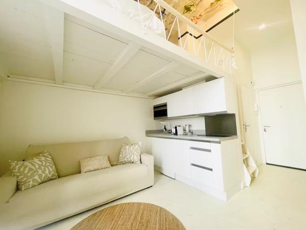 A louer sur Nice centre ville 1 pièce(s) 17.3 m2 avec mezzanine