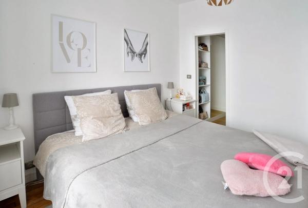 Appartement F4 à vendre  4 pièces - 70 m 2   MONTGERON  - 91
