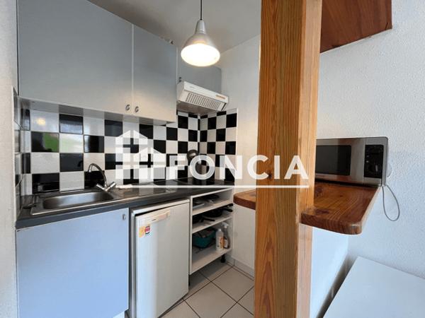 Location Studio meublé 20.74 m² - 13/15 RUE DU PAVILLON Bordeaux 33000