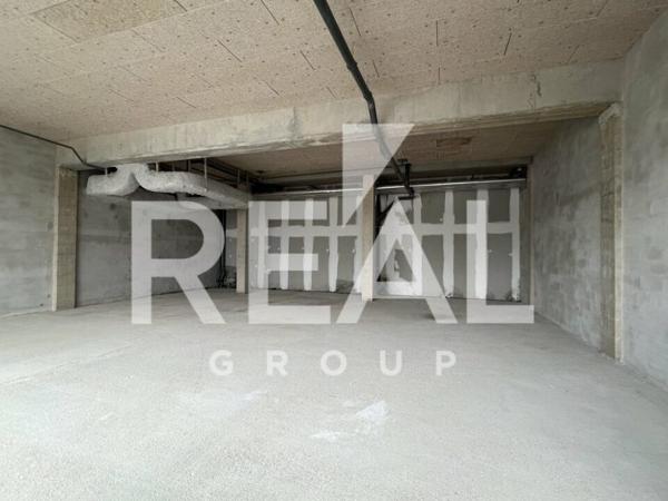 Local commercial de 195 m² à louer à Bordeaux