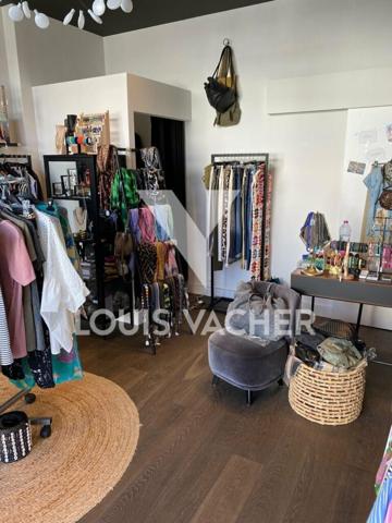 Local commercial de 27 m² à louer à Le Bouscat