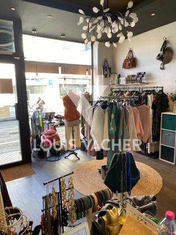 Local commercial de 27 m² à louer à Le Bouscat