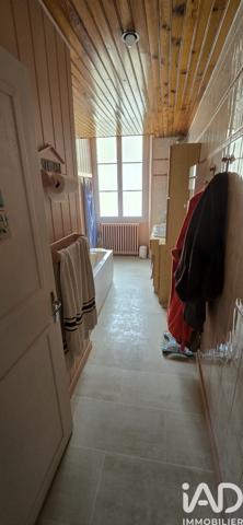 Maison à vendre 8 pièces 210 m² Valence-en-Poitou