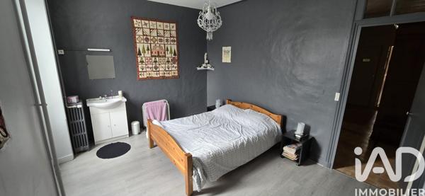 Maison à vendre 8 pièces 210 m² Valence-en-Poitou