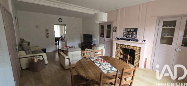 Maison à vendre 8 pièces 210 m² Valence-en-Poitou