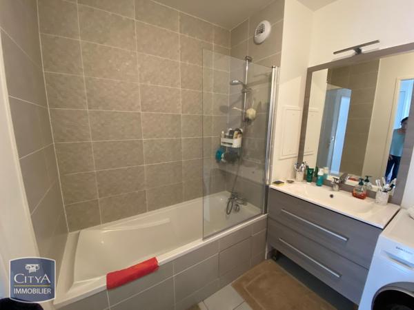 Appartement à louer 3 pièces 62m²