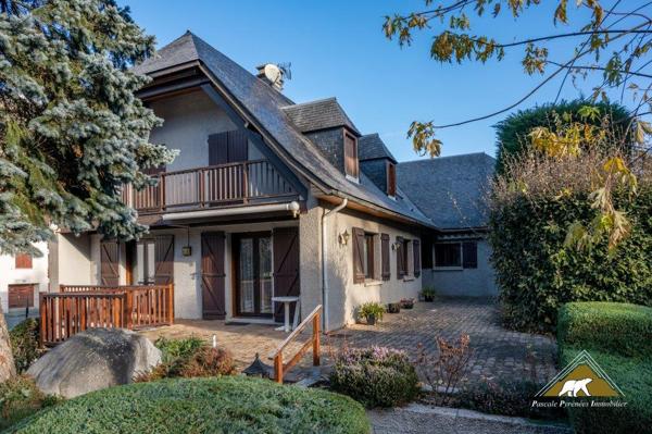 SOUS COMPROMIS - EMPLACEMENT IDEAL - Saint-Lary-Soulan - La maison "Coup de Coeur" - Cinq chambres