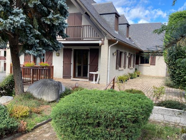 SOUS COMPROMIS - EMPLACEMENT IDEAL - Saint-Lary-Soulan - La maison "Coup de Coeur" - Cinq chambres