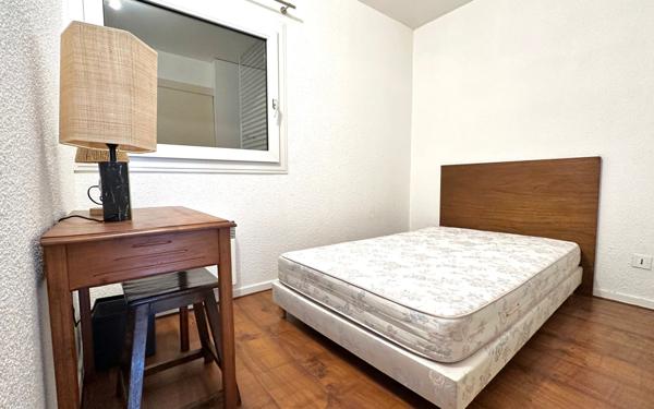 Appartement à vendre    2 pièces • 25 m2 Bordeaux