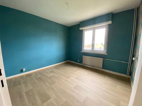 Appartement 4 pièces 78m², garage, parking et cave