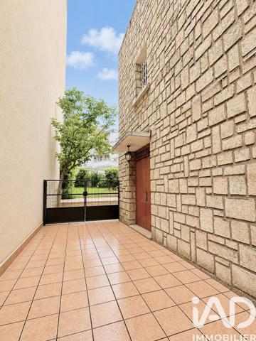 Maison à vendre 5 pièces 136 m² Châtillon