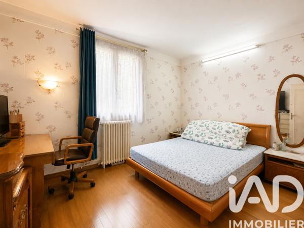 Maison à vendre 5 pièces 136 m² Châtillon