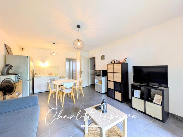 Beau T2 moderne en rdj avec terrasse et box