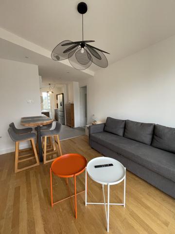 Colocation 3 chambres – Appartement rénové et meublé – Lyon 9 (La Sauvegarde)