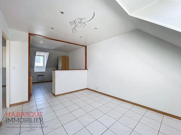 Appartement 2 pièces à louer au centre-ville de Lesneven , Lesneven