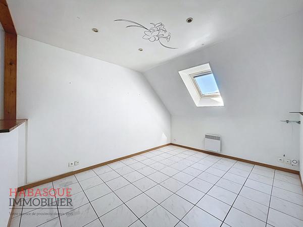 Appartement 2 pièces à louer au centre-ville de Lesneven , Lesneven