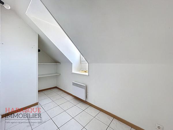 Appartement 2 pièces à louer au centre-ville de Lesneven , Lesneven