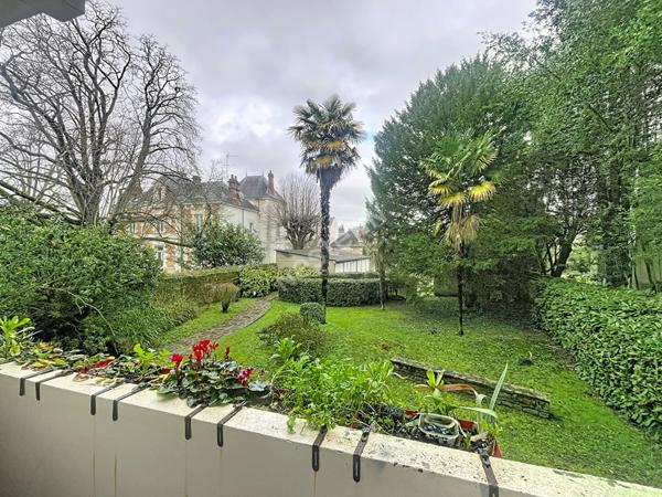 NANTES,ROND-POINT de RENNES/AMERICAINS appartement T4,Parking,cave