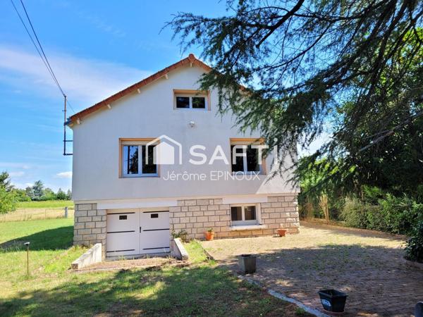 5500m2 de terrain, Pompe à chaleur juillet 2023 !!! possibilité d'un logement de 30m2 totalement indépendant et autonome, 6 Chambres, à 5 minutes des axes routiers et Centre Ville.